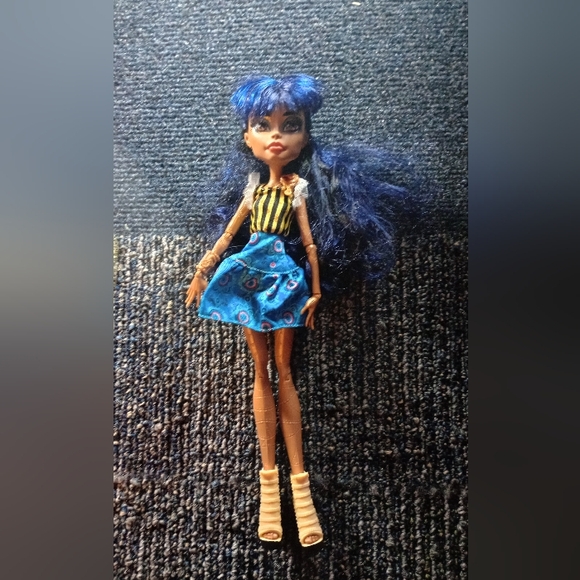 Monster High Coffin Bean Robecca Steam + Venus McFlytrap - Picture 5 of 12